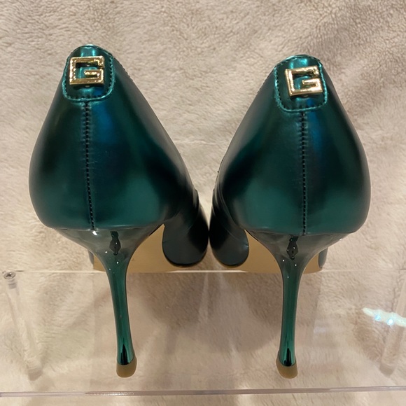 Guess Metallic Green Peep Open Toe Heels Pumps Jaane Holiday X-mas Size 7.5 - Picture 4 of 14